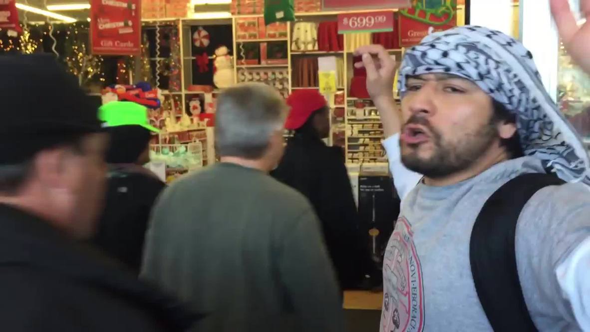 USA: See Ferguson demo disrupt major US retailers