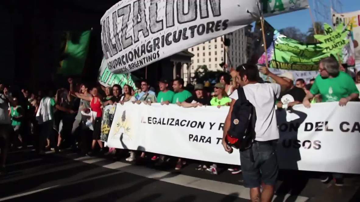 Argentina: Pro-pot rally causes a puff in Buenos Aires