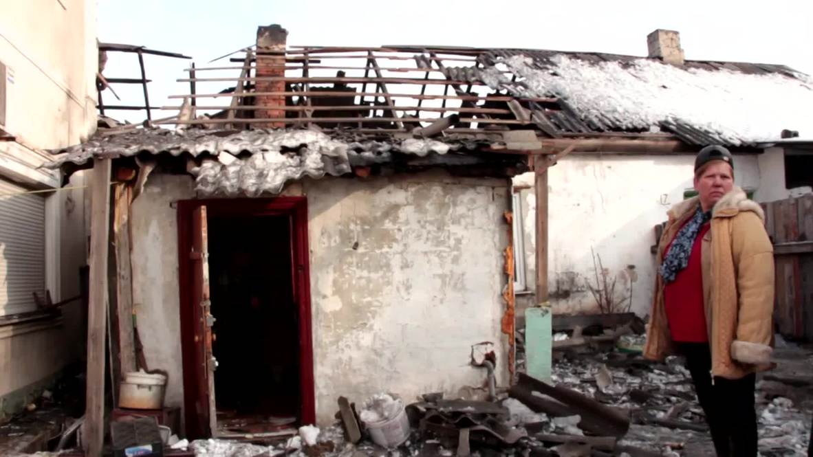 Ukraine: Families reel as homes destroyed in Donetsk shelling