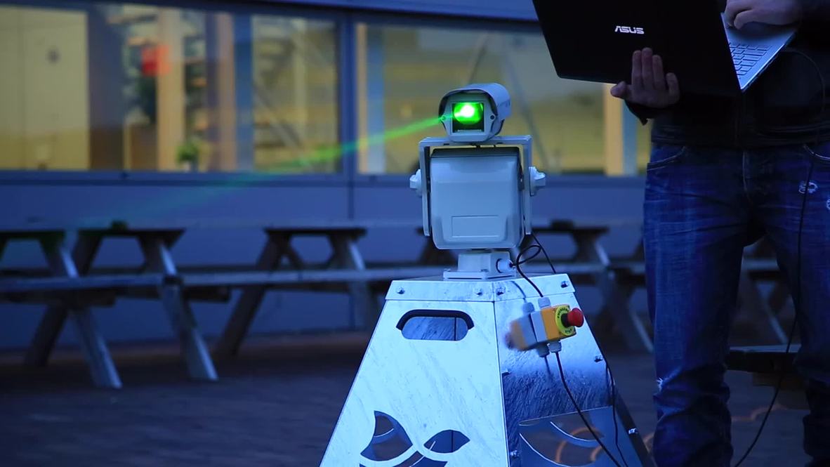Netherlands: Forget scarecrows, check out this bird-chasing laser ROBOT