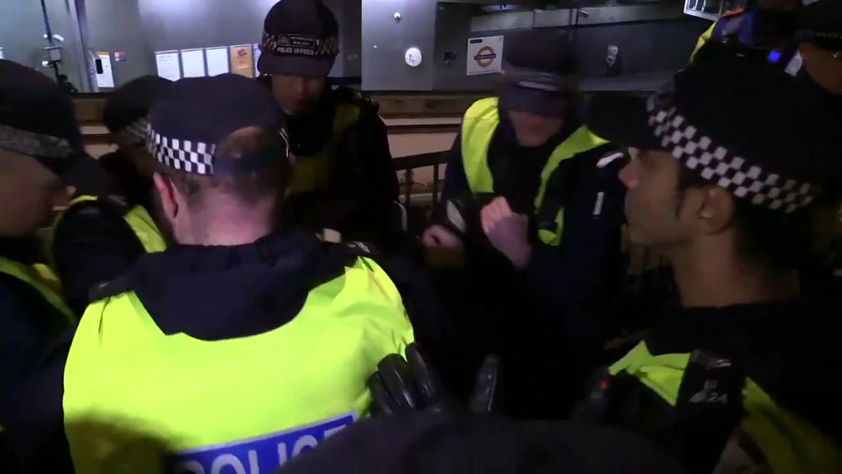 UK: Eric Garner protesters arrested outside Westfield shopping centre