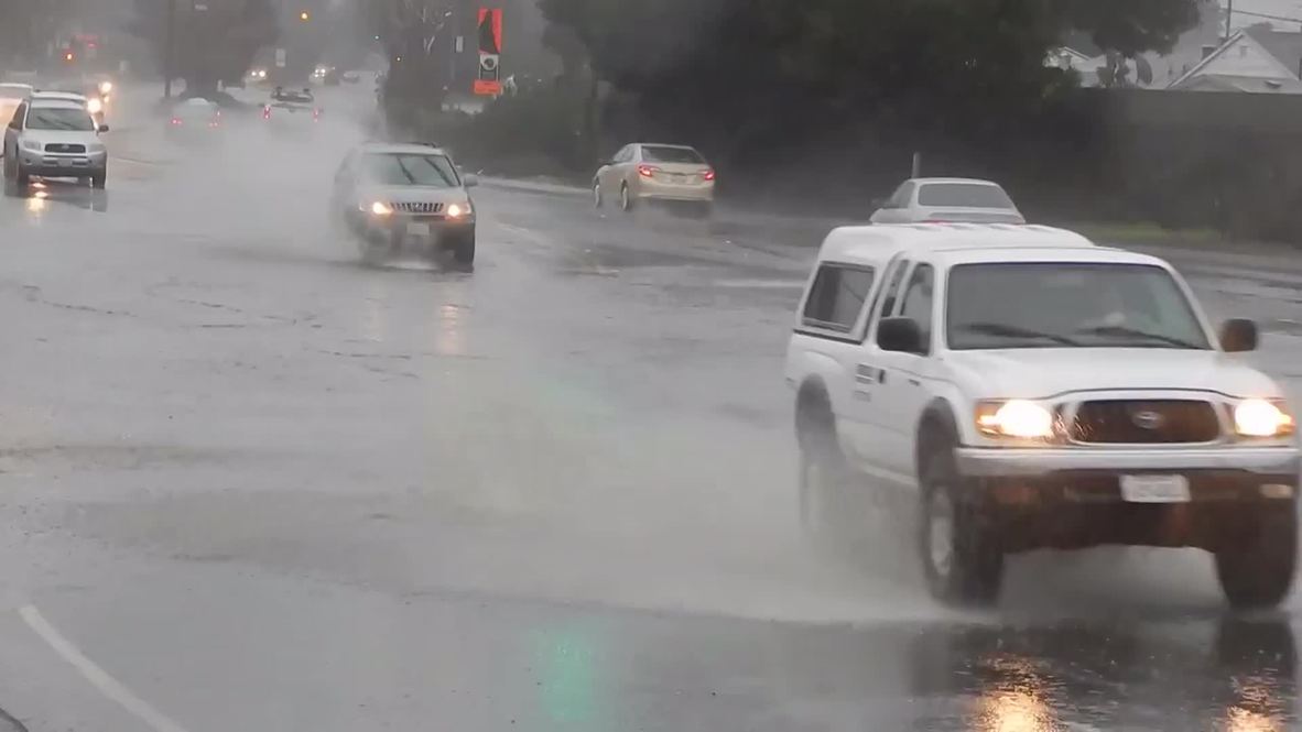 USA: 'Pineapple Express'-powered storm drenches Bay Area