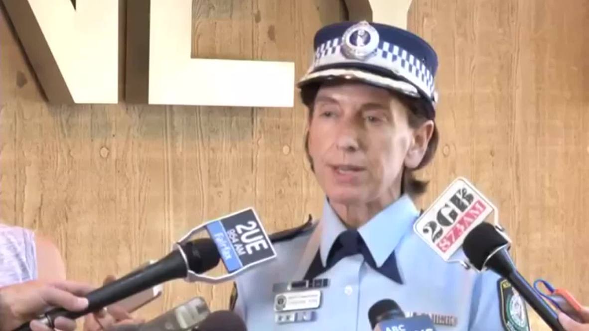 Australia: "Sydney hostage negotiations are underway" - NSW Deputy Police Commissioner