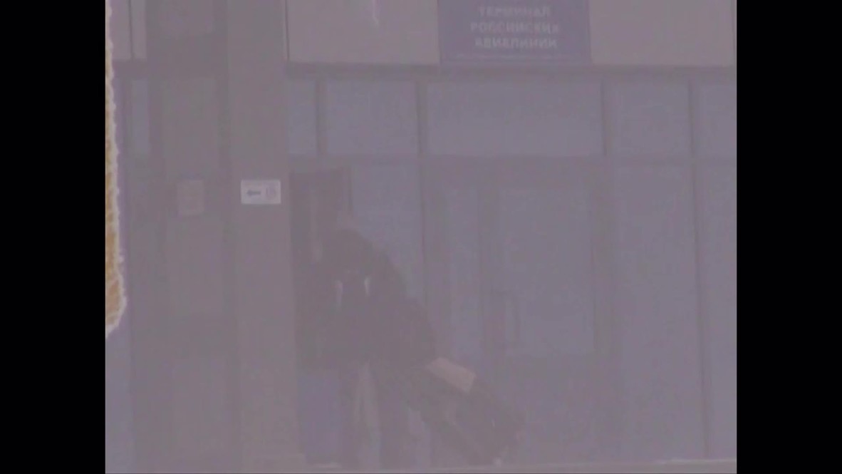 Russia: See passengers battle EXTREME FROST at Siberian airport