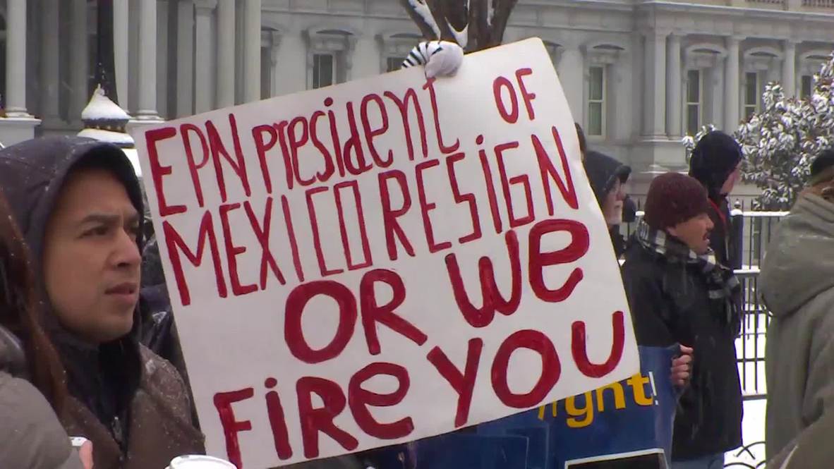 USA: Protests greet Mexican President Pena Nieto's DC visit