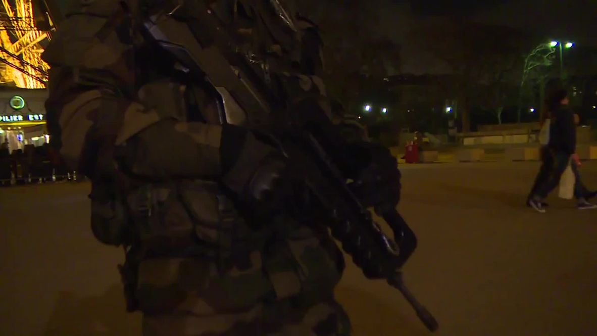 France: Eiffel Tower is on LOCKDOWN after Charlie Hebdo attack