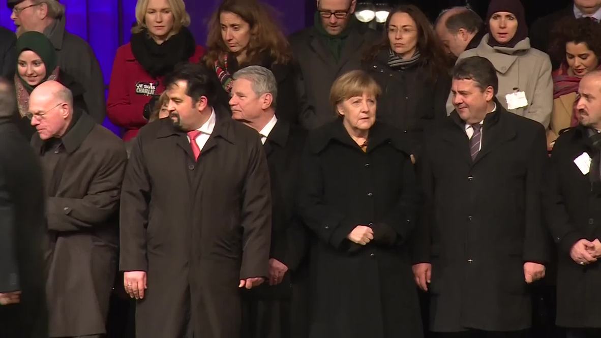 Germany: Merkel and Gauck lead rally for tolerance and respect for Islam