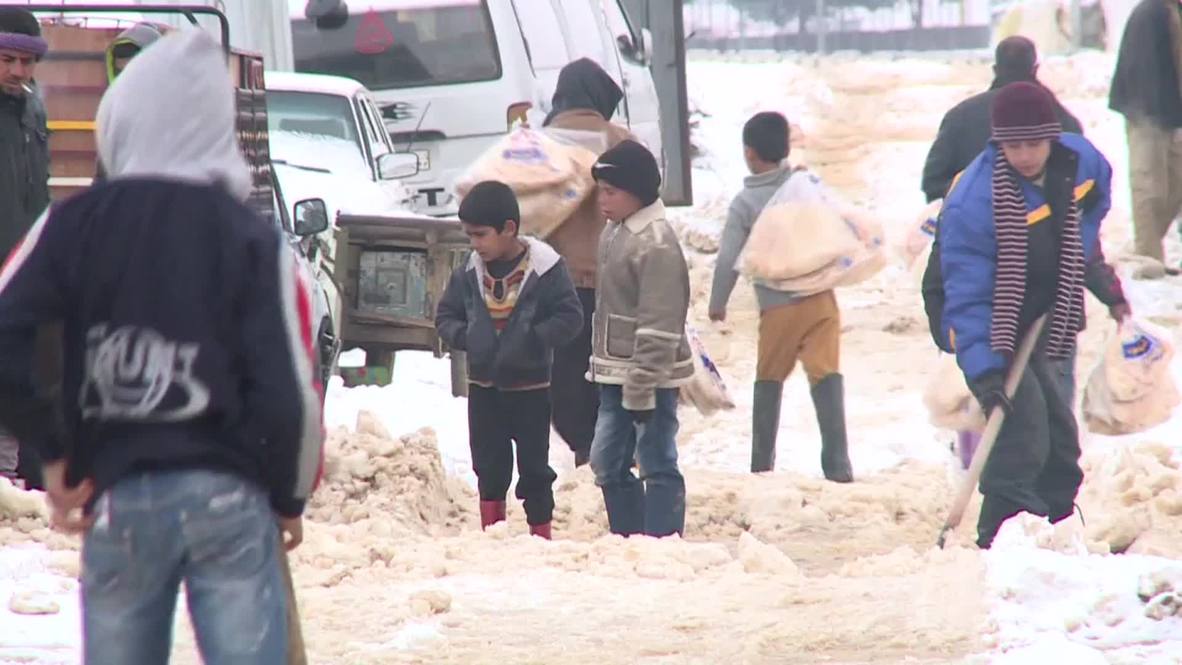 Lebanon: Syrian refugees struggle in snow