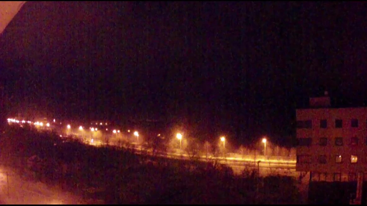 Ukraine: Severe Donetsk Airport shelling stretches into night