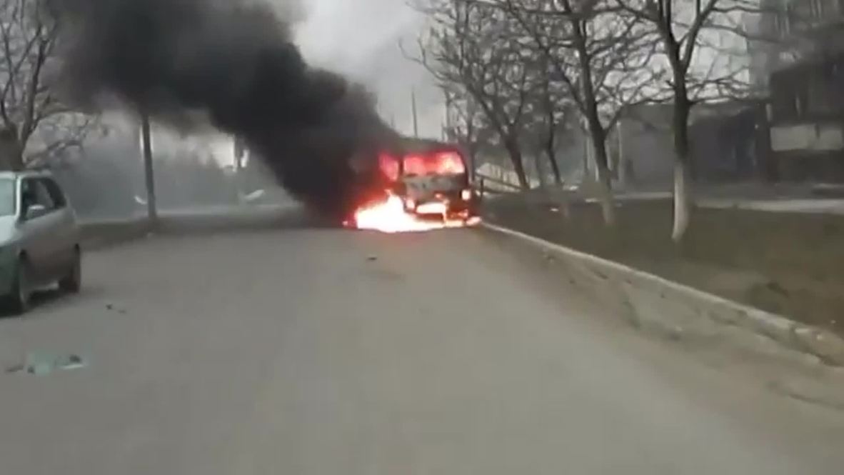 Ukraine: Mariupol shelling aftermath, 15 reported dead