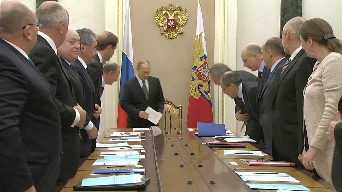 Russia: 'Weapon sales exceeded $15 BILLION in 2014' - Putin