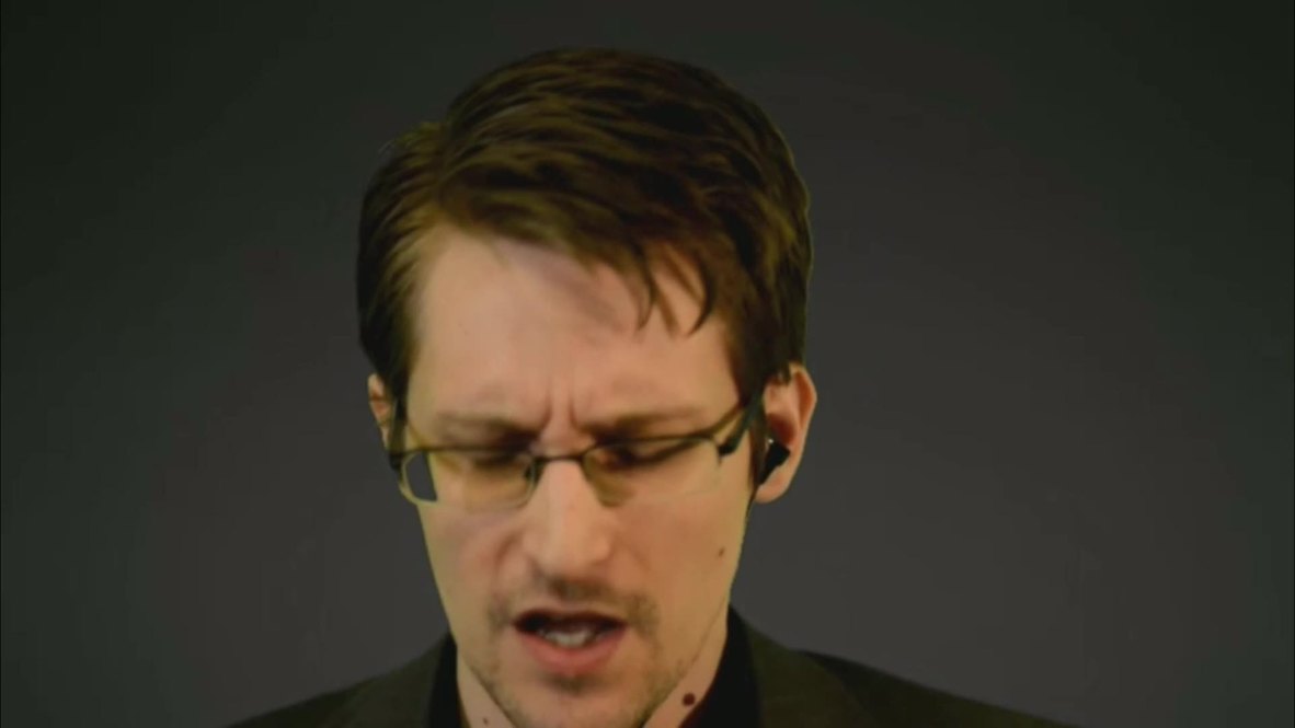Canada: 'Be extraordinarily cautious' Snowden slams Harper's terror bill
