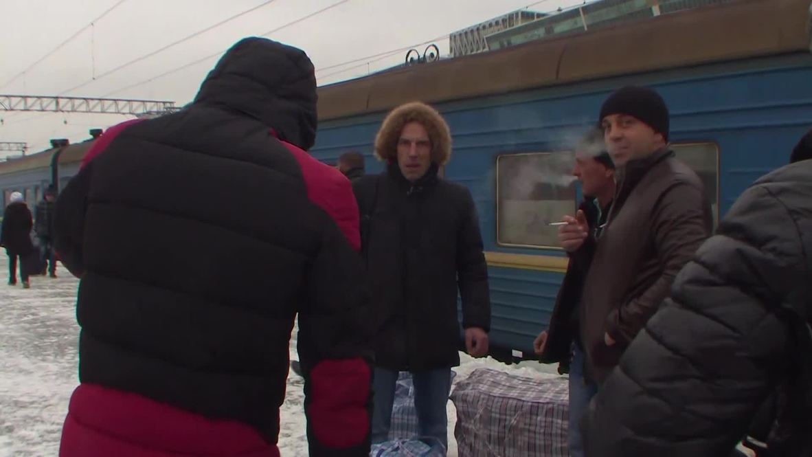 Russia: Ukrainian men fleeing conscription arrive in Moscow