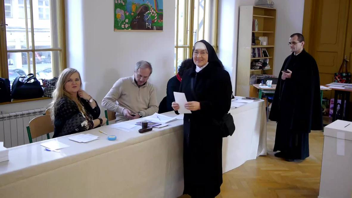 Slovakia: Citizens head to polls in anti-gay marriage referendum