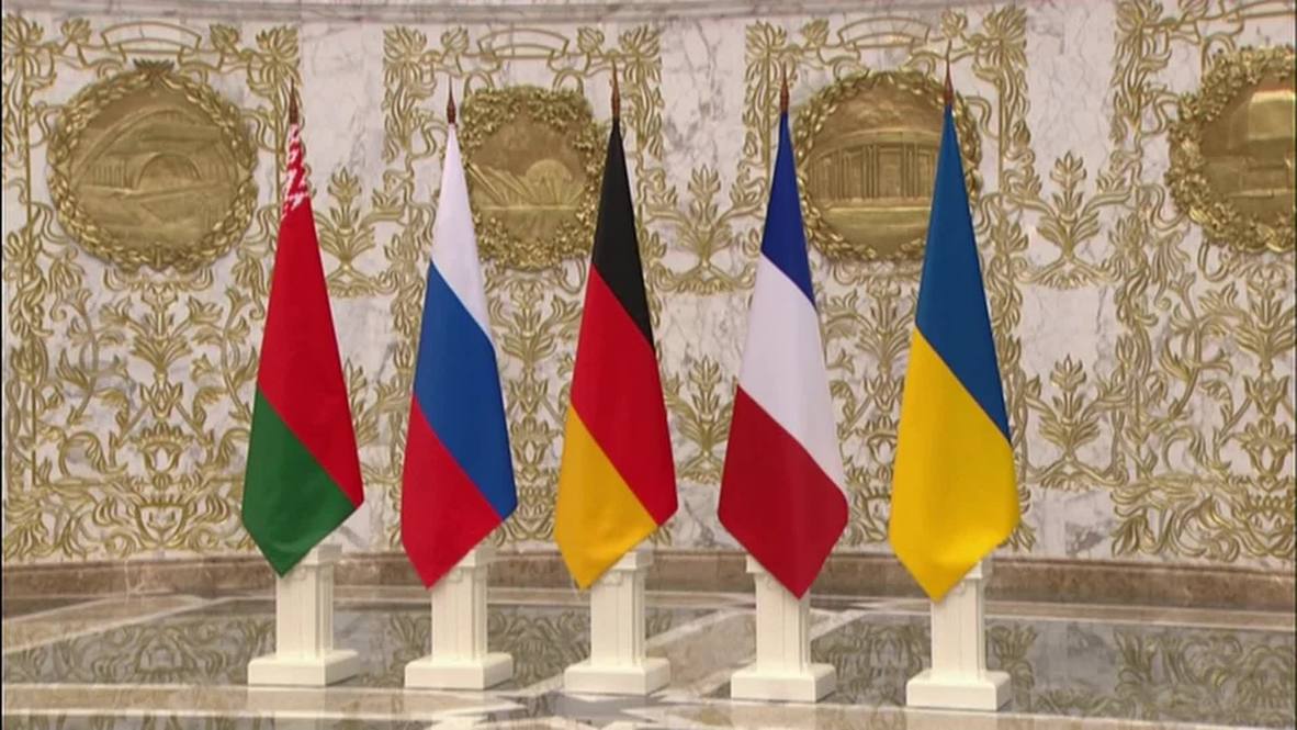 Belarus: 'Heavy artillery to be withdrawn from front line' - Putin