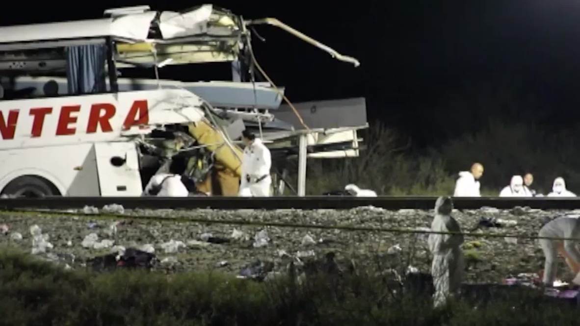 Mexico: Train collides with bus, killing 16
