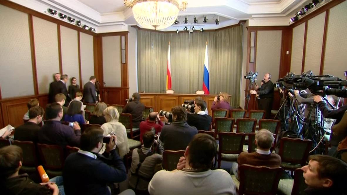 Russia: ‘Debaltsevo clashes the exception to successful Minsk agreement’ - Lavrov