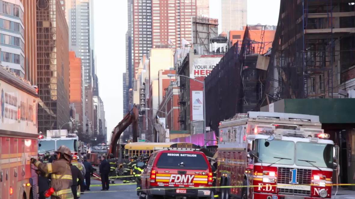 USA: Three-story building collapses in New York