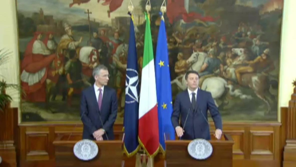 Italy: 'My English is incredible' PM Renzi cracks joke about his language skills