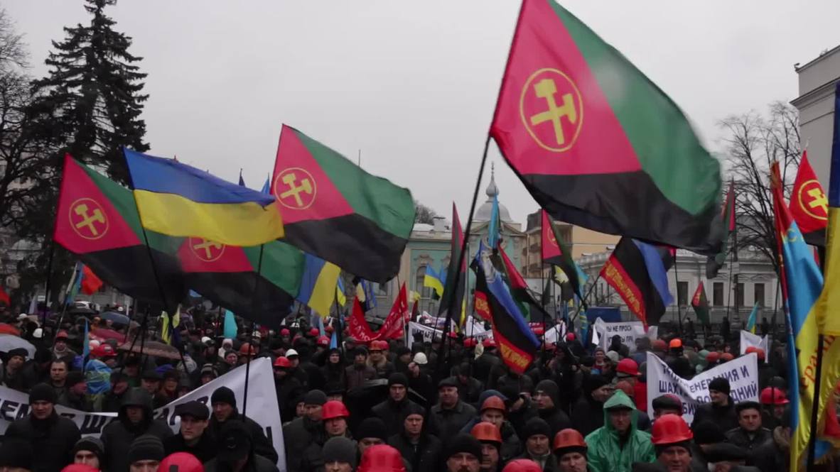 Ukraine: Miners rally in Kiev to demand unpaid wages
