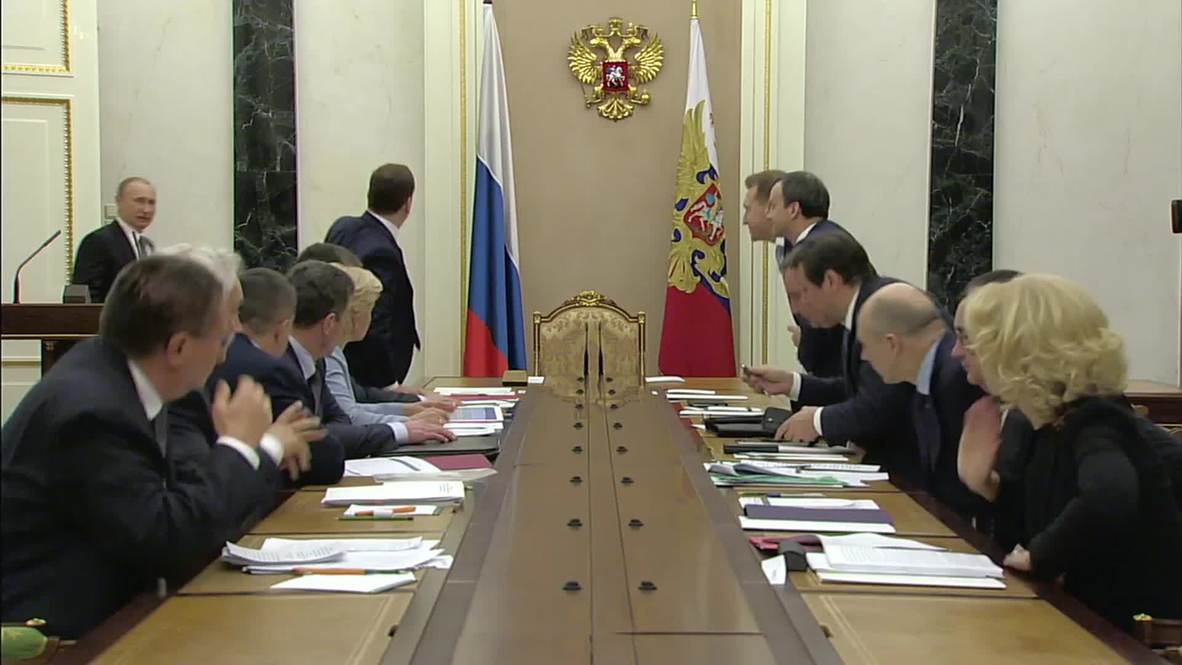 Russia: Putin warns Ukraine has only two days left of gas payments
