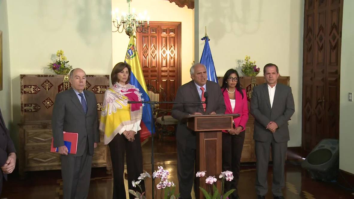 Venezuela: UNASUR condemns US "meddling" with Maduro's government