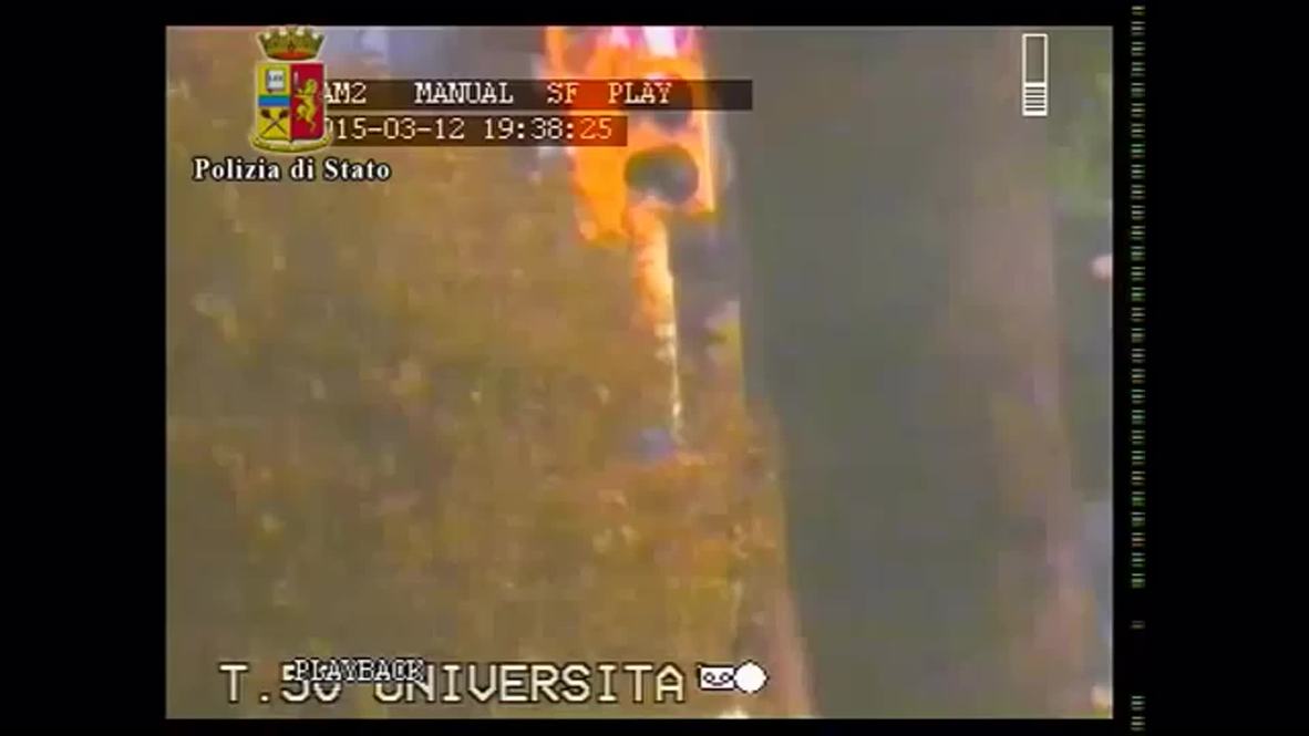Italy: Cop-car vandalised as Napoli 'ultras' rampage through Rome