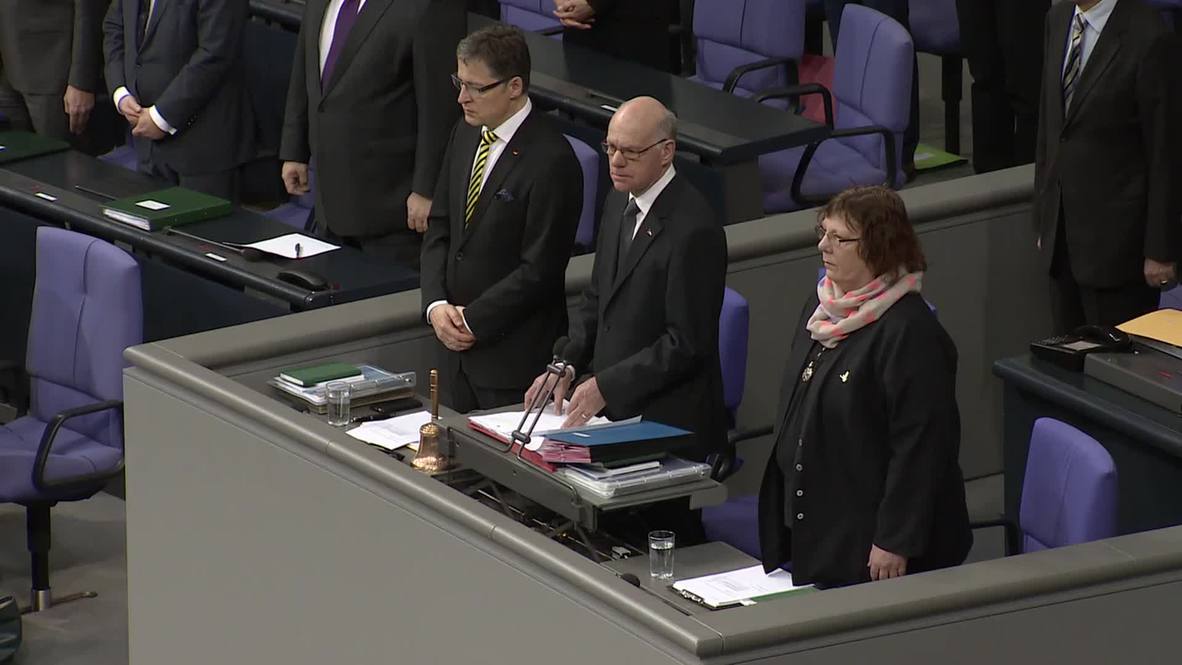 Germany: Bundestag holds minute's silence for Airbus A320 crash victims