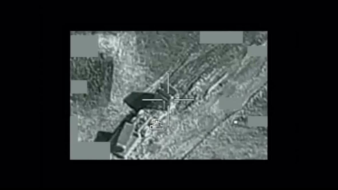 Iraq: Airstrikes bombard IS base near Mosul