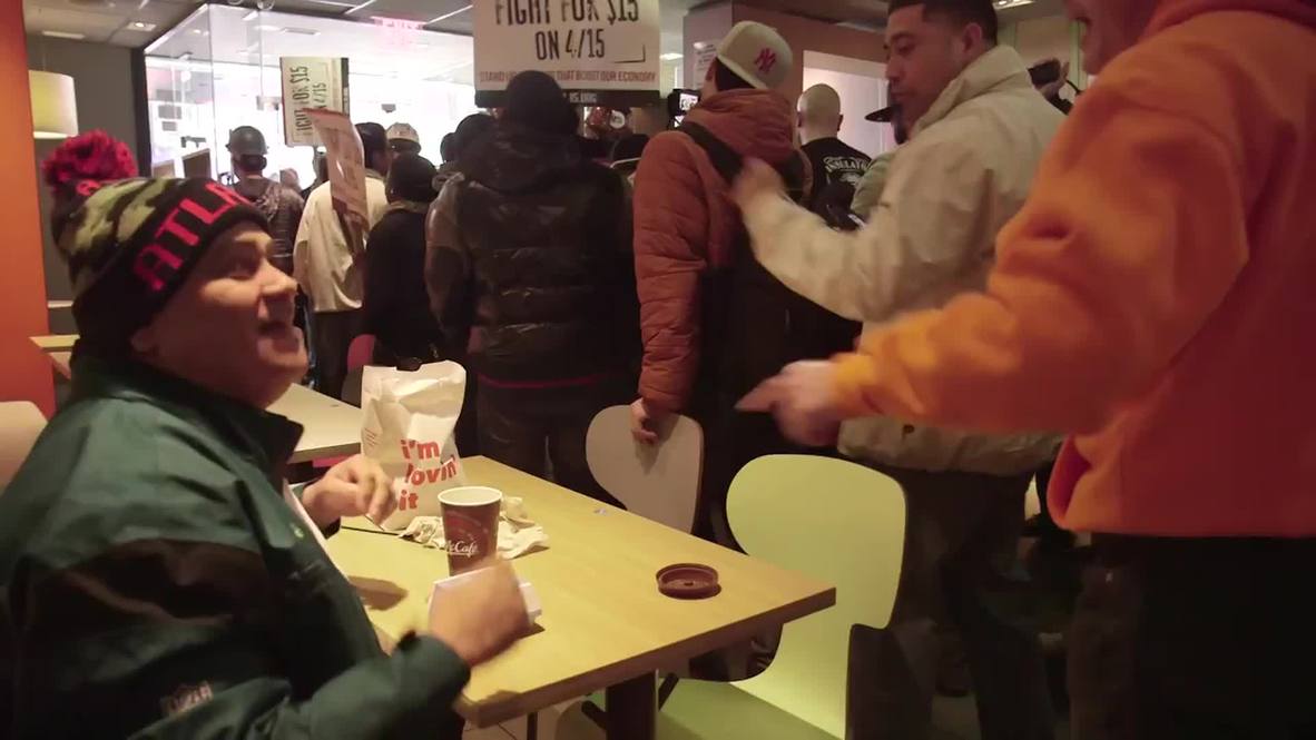 USA: McDonald's shutdown as construction workers join fight for living wage