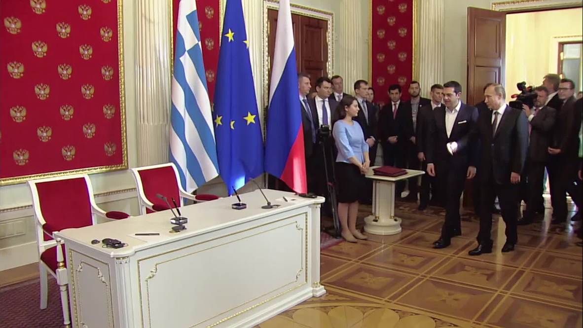 Russia: Putin and Greek PM Tsipras sign cooperation agreement 2015-2016