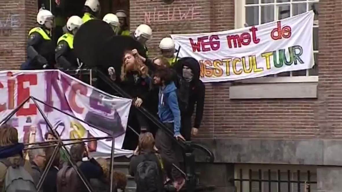 Netherlands: Students clash with police following eviction from university building