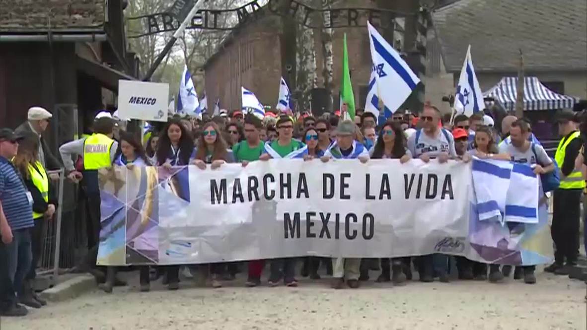 Poland: Thousands march from Auschwitz to Birkenau on Holocaust Remembrance Day