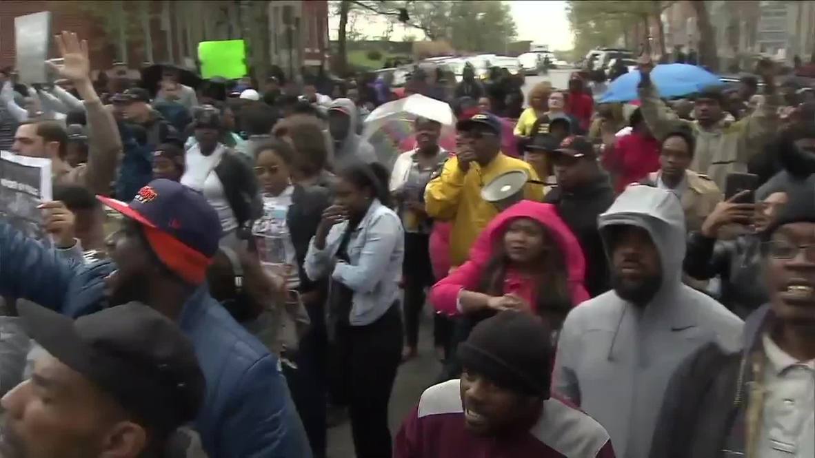 USA: Freddie Gray protesters flood Baltimore, demand punishment of cops