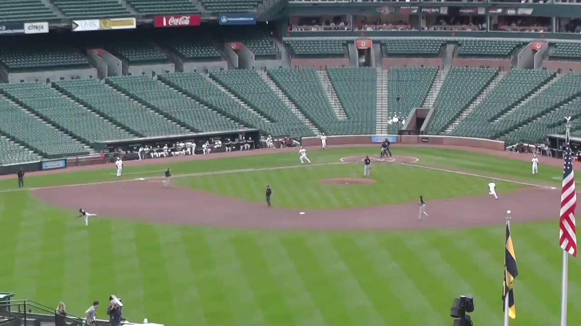 USA: Orioles face White Sox in empty stadium, first in MLB history