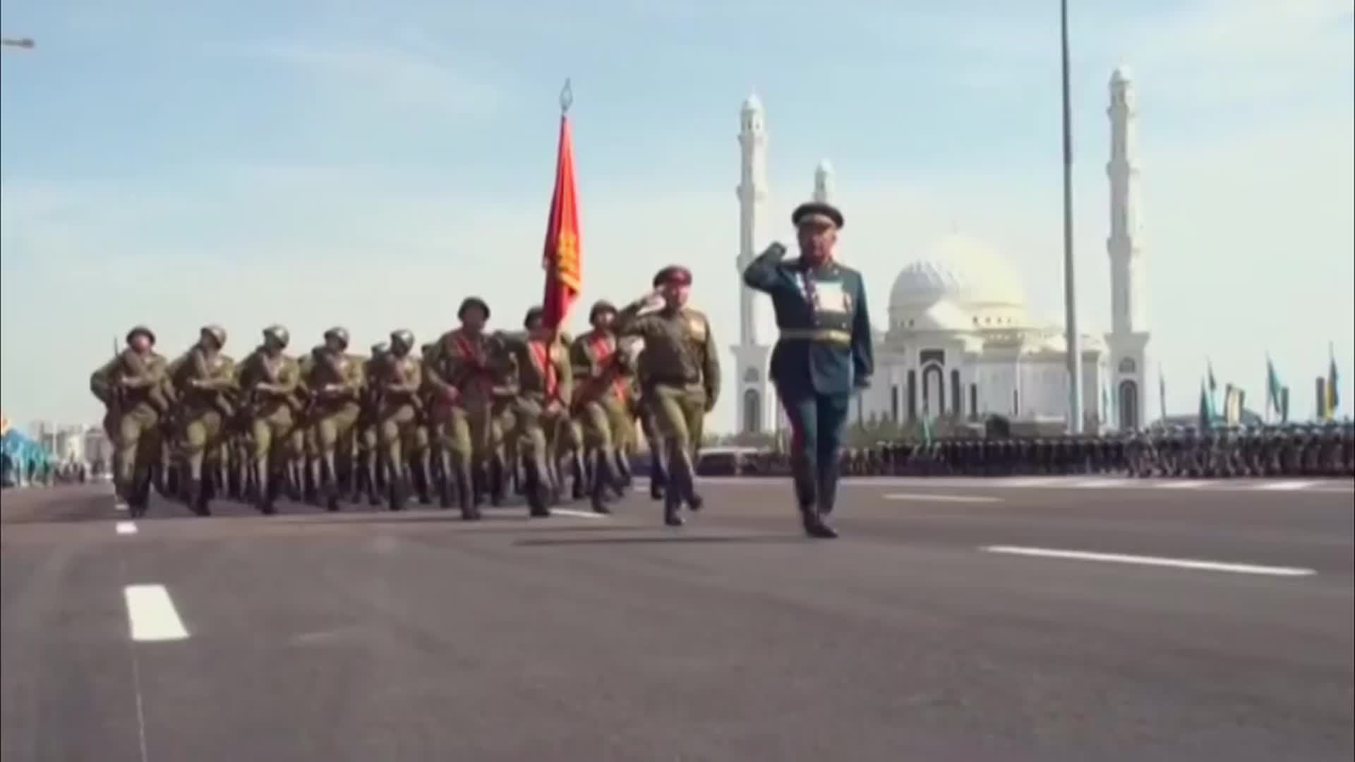 Kazakhstan: 70th Victory Day anniversary commemorated in historic ...