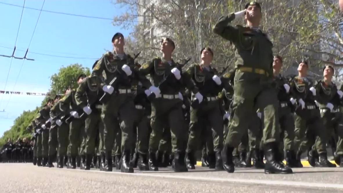 Russia: Thousands march in final V-Day parade rehearsal in Sevastopol