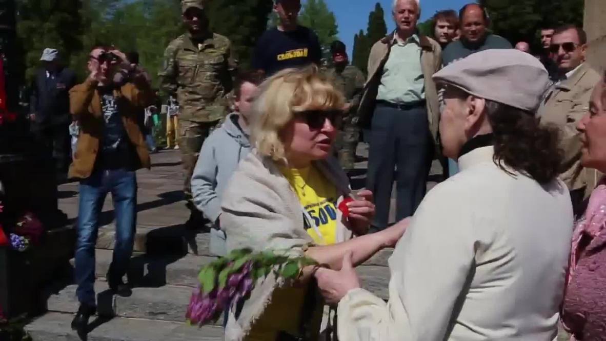 Ukraine: Woman barred from celebrating victorious Red Army in Lviv