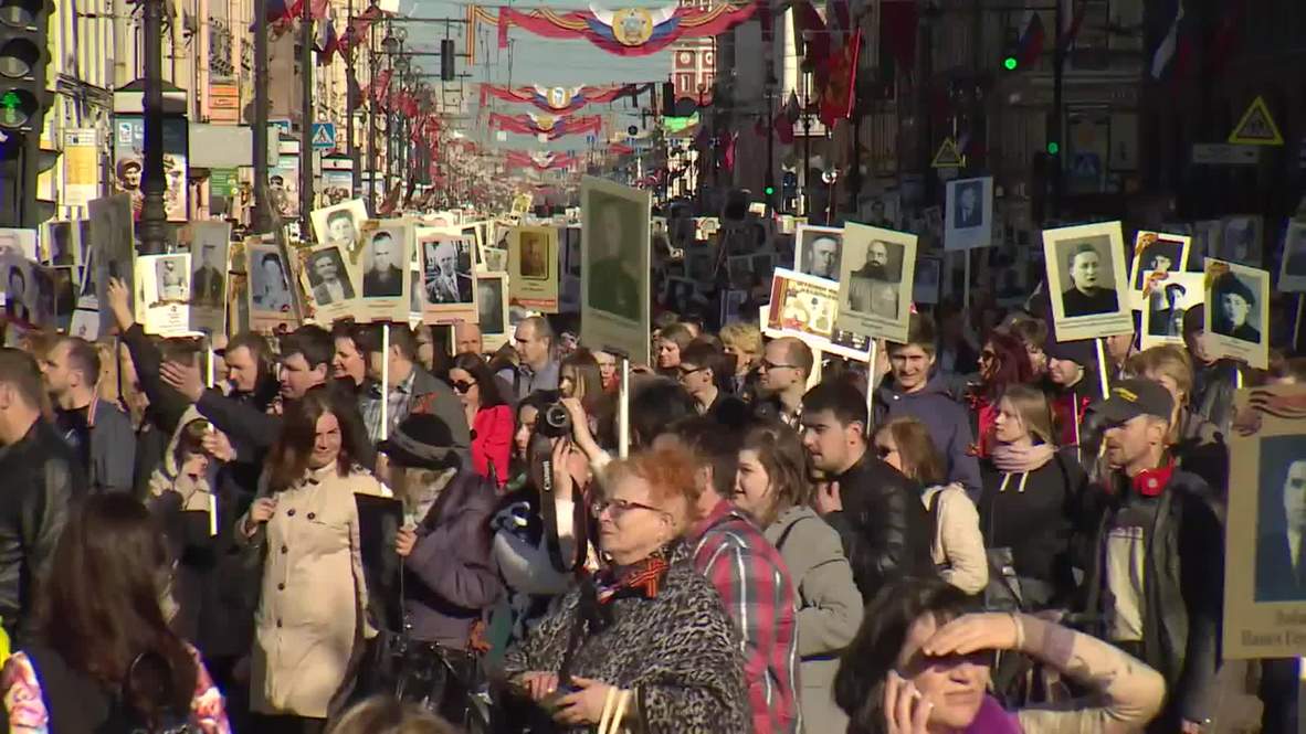 Russia: 100,000 take part in St. Petersburg Immortal Regiment march
