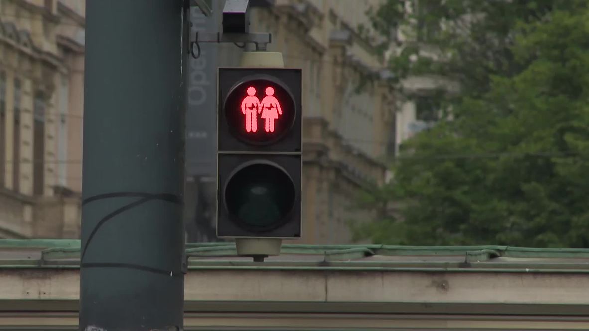 Austria: Gay-themed traffic lights shine in Vienna as Eurovision approaches