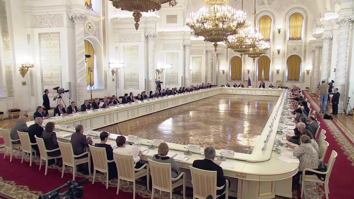 Russia: Putin strongly supports linguistic and cultural pluralism in Russia