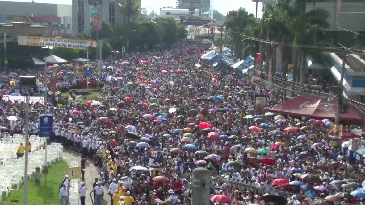 El Salvador: 250,000 celebrate beatification of Archbishop Oscar Romero