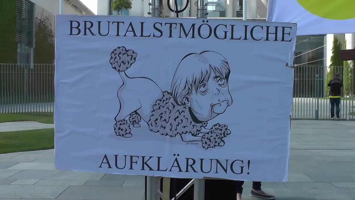 Germany: Without Snowden Germany would be living a "blatant lie" - Former Bundestag Vice-President