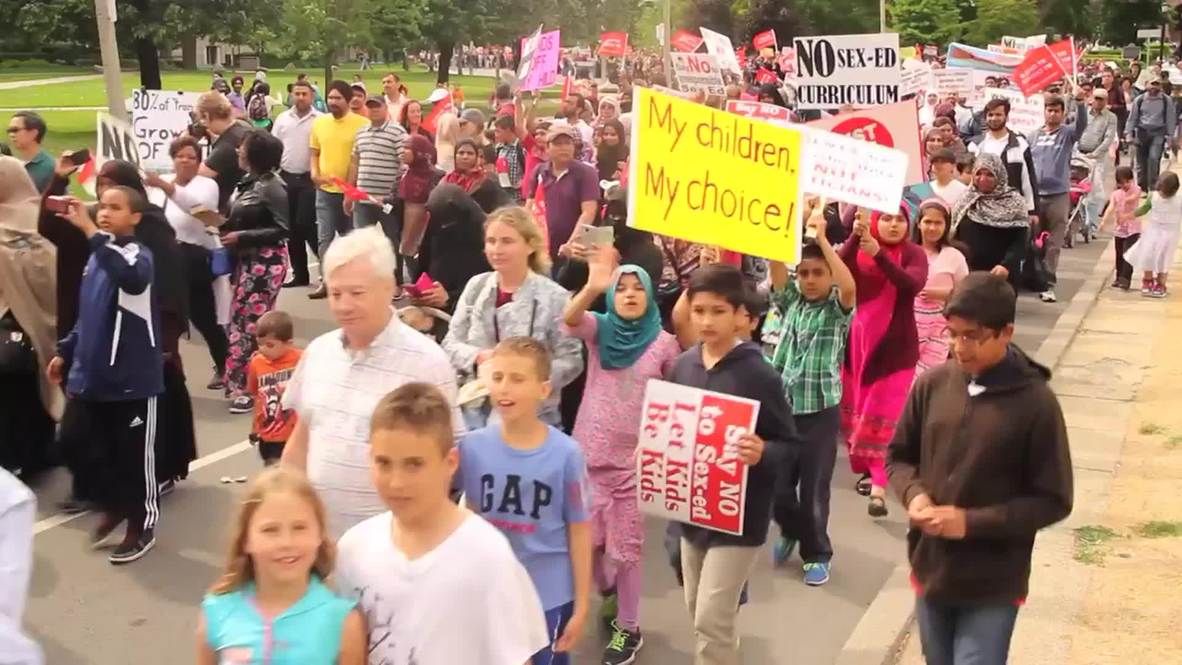 Canada: Anti-sex ed protesters rally against government reforms