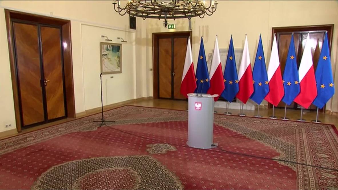 Poland: PM announces mass ministerial resignations amid wiretapping scandal