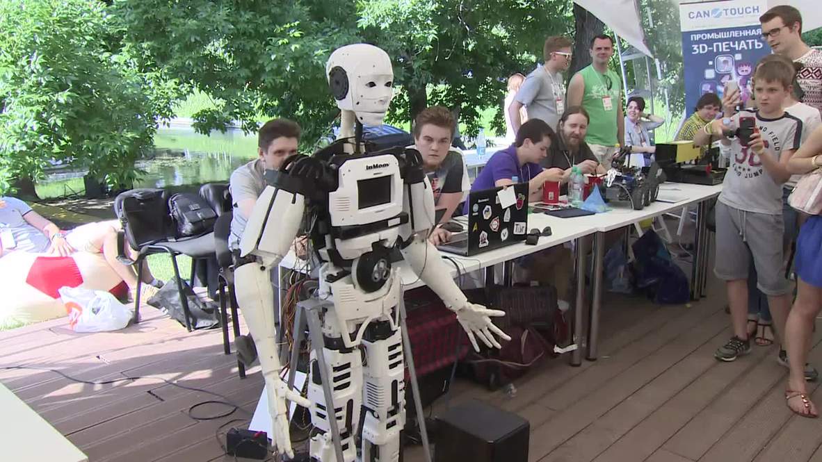 Russia: 3D-printed HUMANOID recites Dostoyevsky-inspired poem