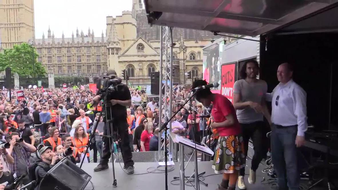 UK: Russell Brand blames bad sex and unchecked egos for austerity