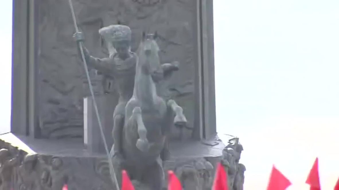 Russia: Hundreds attend Great Patriotic War commemoration in Moscow