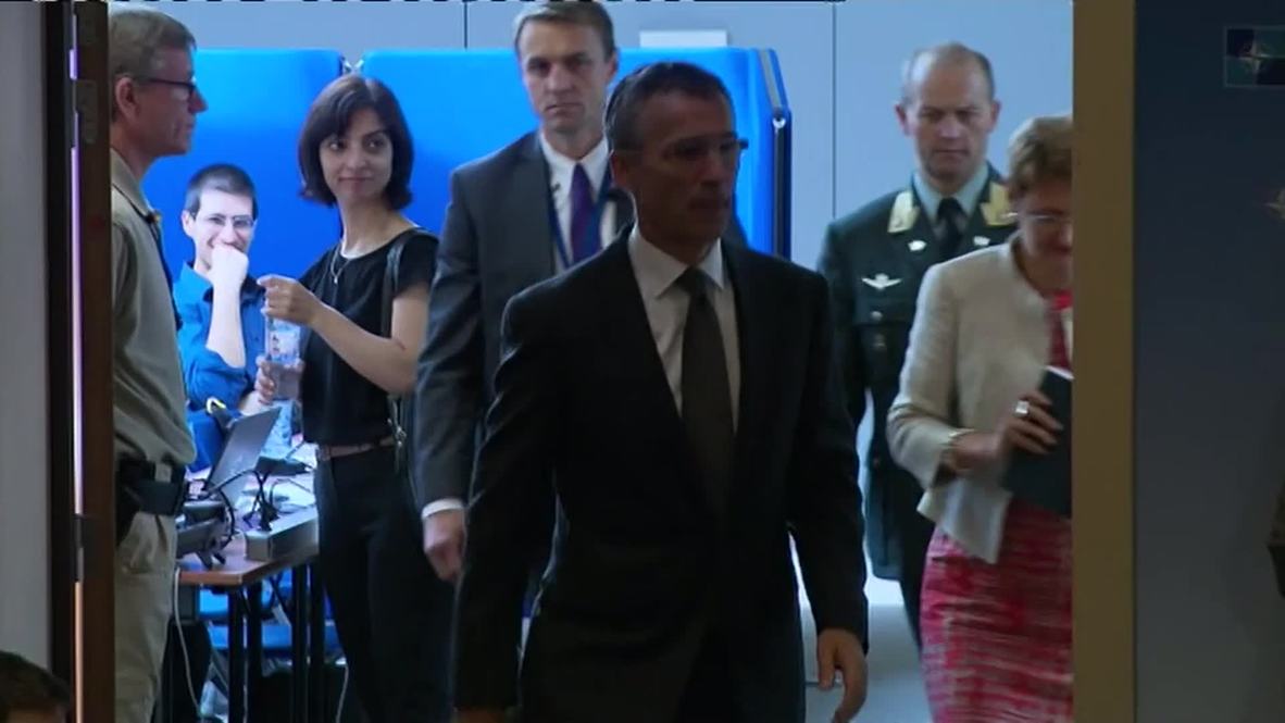 Belgium: UK to step up training of Ukrainian soldiers - NATO's Stoltenberg