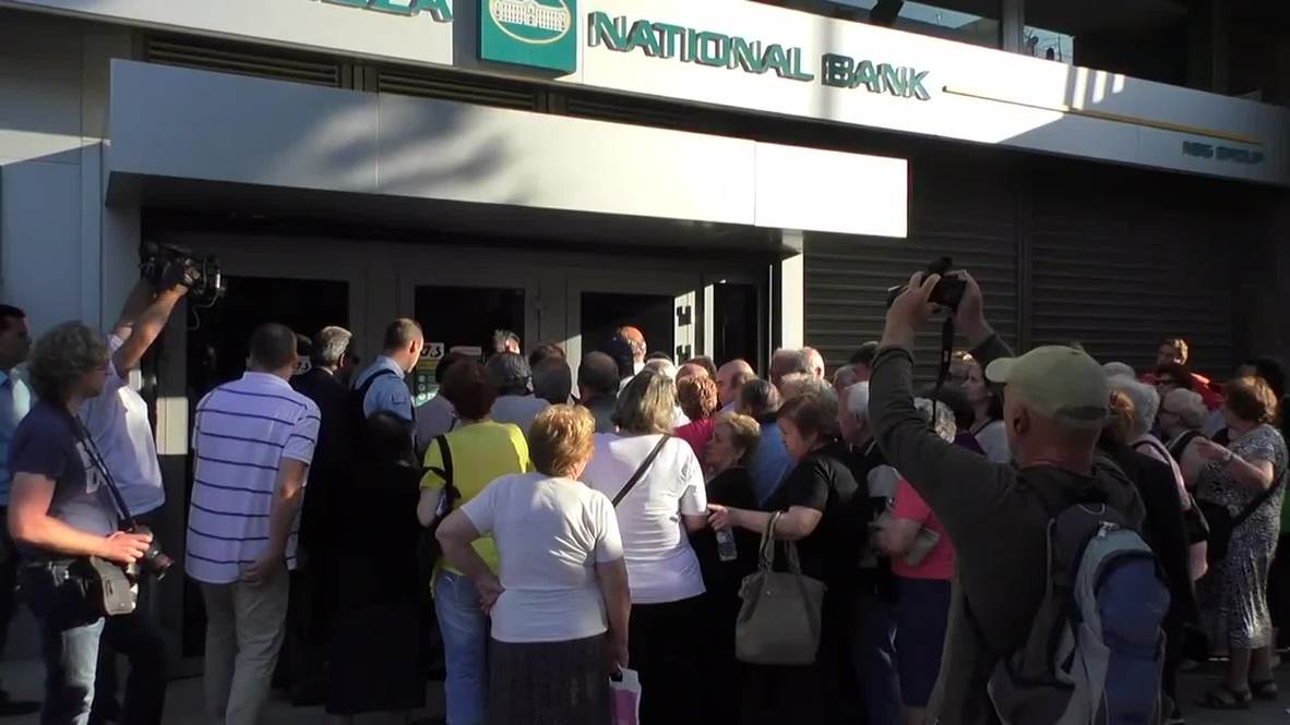 Greece: Security deployed outside banks as huge queues form